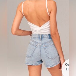 Abercrombie 4 inch mom shorts high rise
